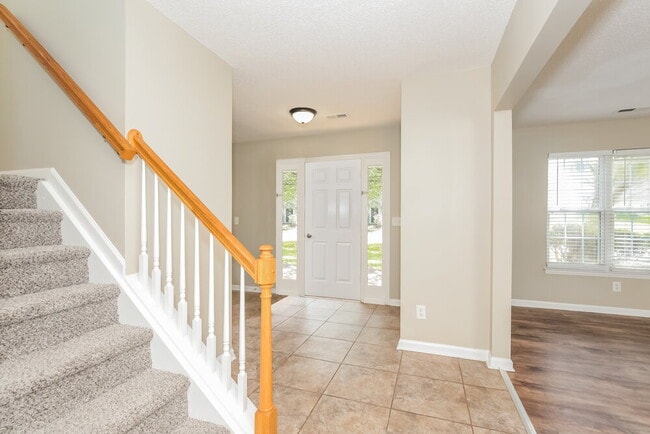 Photo - 5209 Carriage Woods Dr