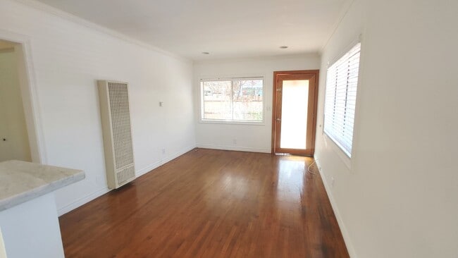 1405 Ocean Park Blvd Unidad D