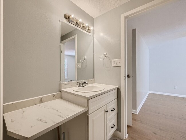 Photo - Charming 3 Bedroom/2.5 Bathroom Home in Nottingham, MD!