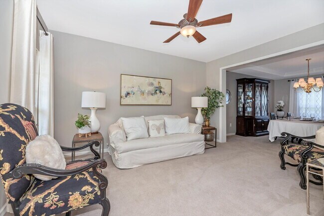 Photo - Beautiful 4-Bedroom Colonial in Walkersville