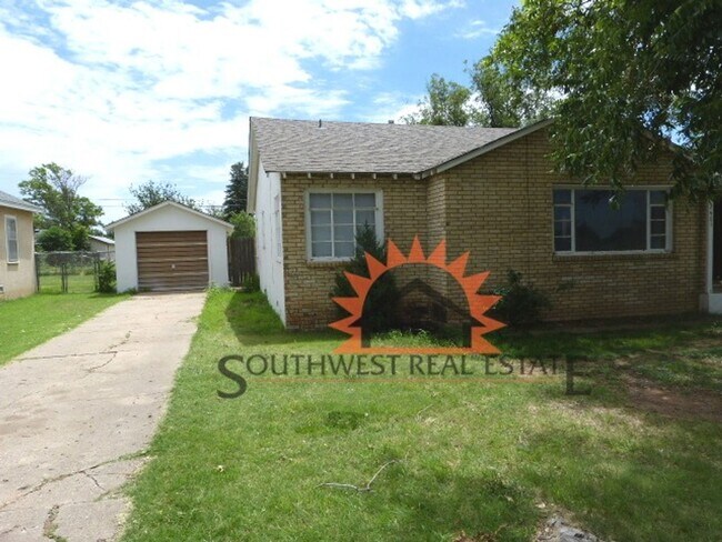 Photo - Cute 3 bedroom with a 1 car garage