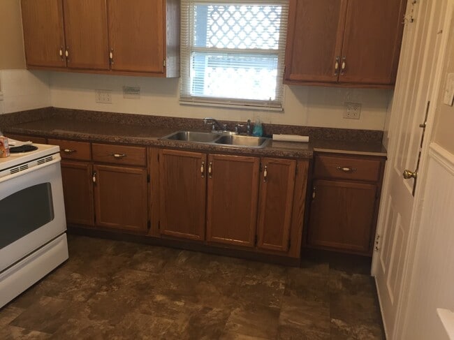 Photo - 117 N 6th Ave Unit 1ST FLOOR