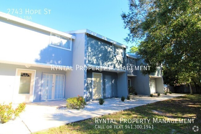 Building Photo - 2/1.5 Townhome in South Sarasota!