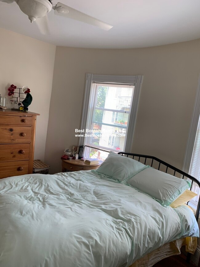 Photo - 51 Ibbetson St Unit 3