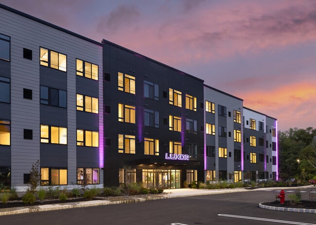 Welcome To Luxor Montgomeryville
