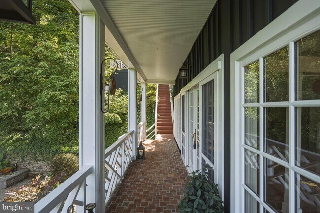 Photo - 3610 River Rd