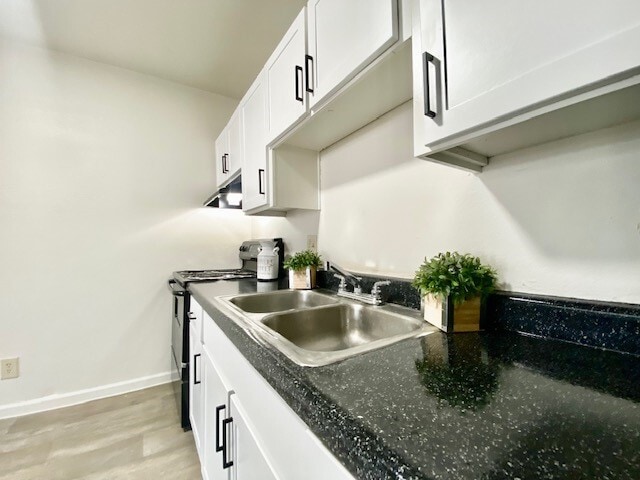 Building Photo - Mission at Mohave Rental