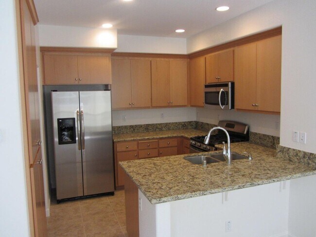 Photo - 2Bed/2.5Bath Sunnyvale Townhouse