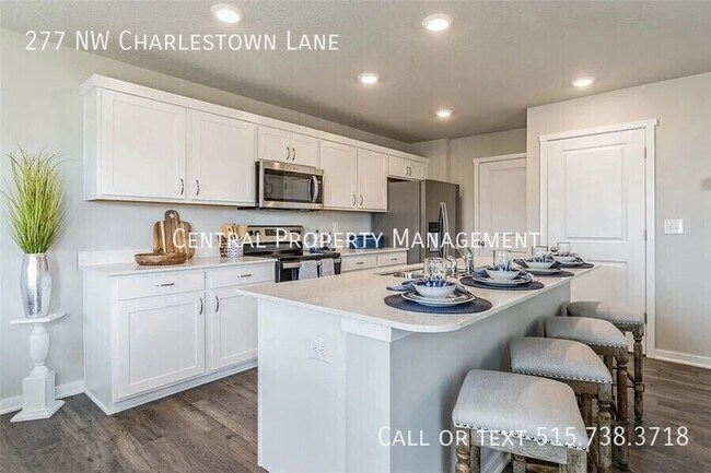 Photo - 277 NW Charlestown Ln