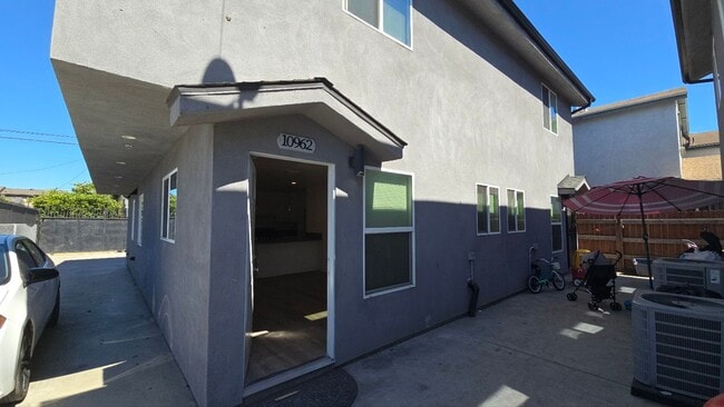 Photo - AVALON (10960) Unit AVALON (10962 BN)