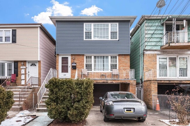 Building Photo - 290 RANDOLPH Ave Unit 2