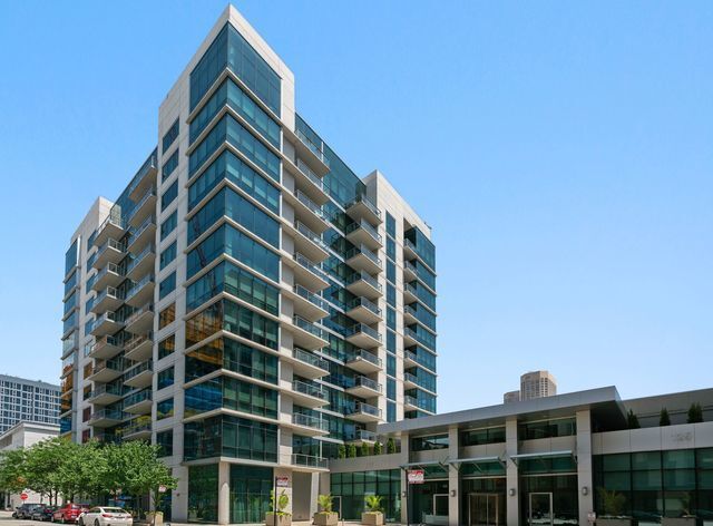 Building Photo - 123 S Green St Unit 706B