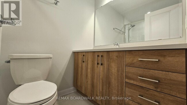 Photo - 801 Glenroy Gilbert Dr