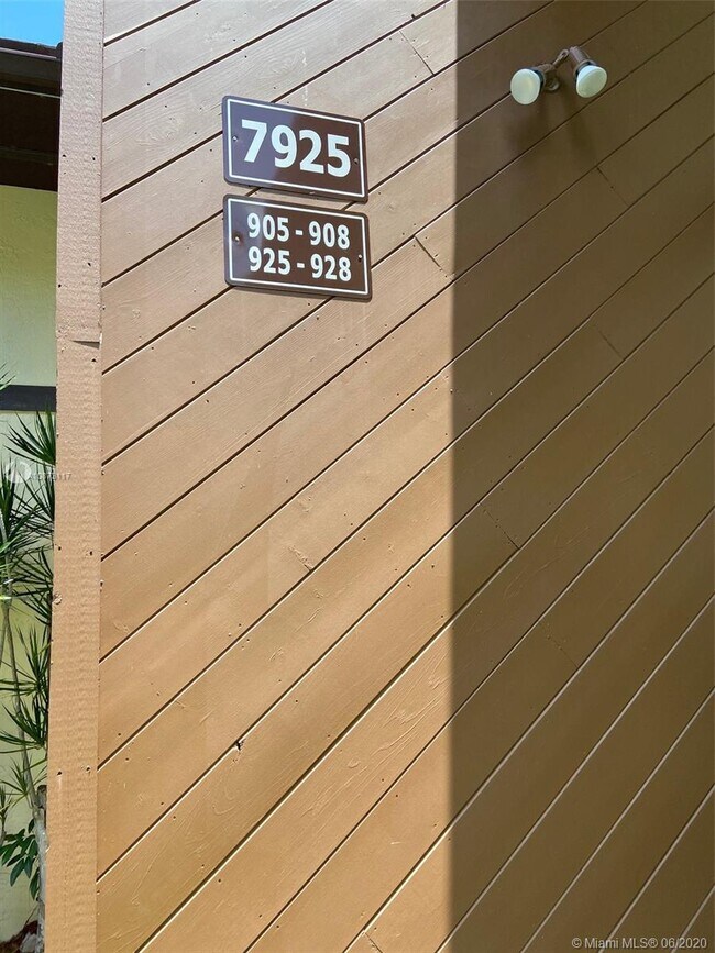 Photo - 7925 SW 86th St Unidad 906-C