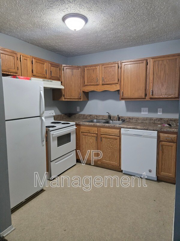 Photo - 2218 Emerald Dr Unidad #6