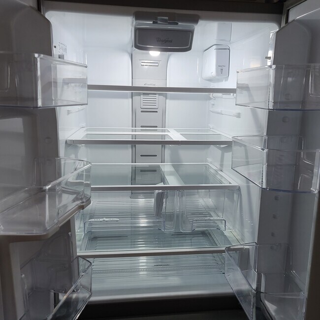 Photo - 2907 W Linden Ave Unit B