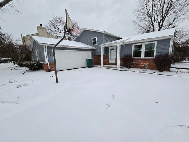 Photo - 3842 Farmbrook Dr