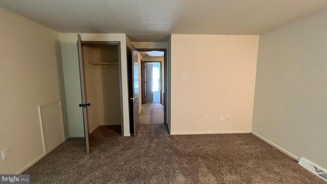 Photo - 744 Summit Chase Dr