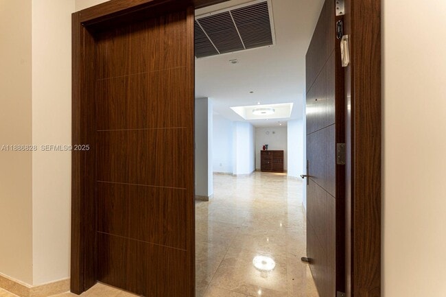 Photo - 19333 Collins Ave Unit 2607