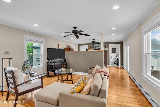 Photo - 1211 Grand Ave Unit 203