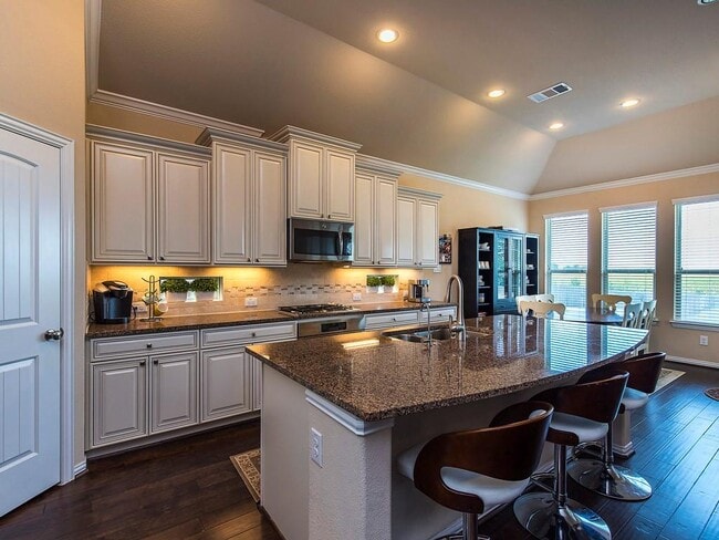 Photo - 3205 Cotton Blossom Way