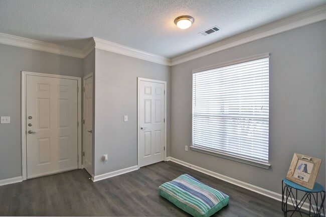 Park Creek Apartments