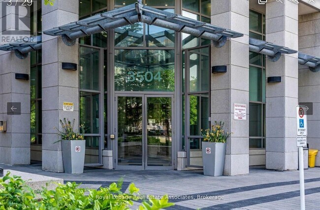 Photo - 3504 Hurontario St Unité 2510