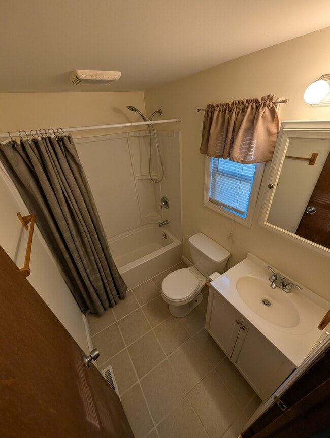 Photo - 6175 Zorn Rd