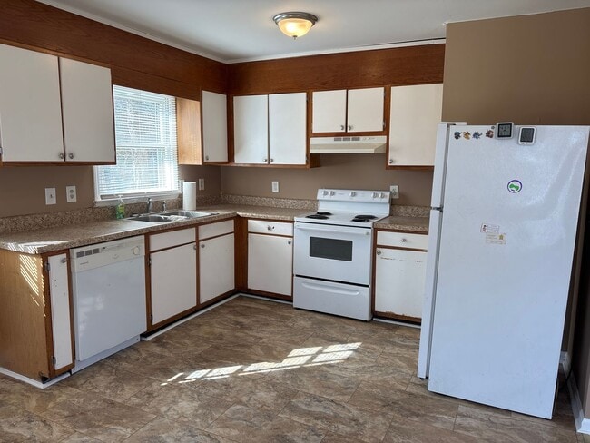 Photo - 3 Bedroom Convenient to A&T and Downtown Greensboro!