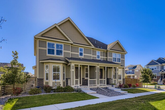 Building Photo - Spacious 2-Bedroom Home with Loft and Gara...