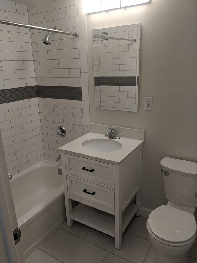 700 Huron Ave Unit 07K