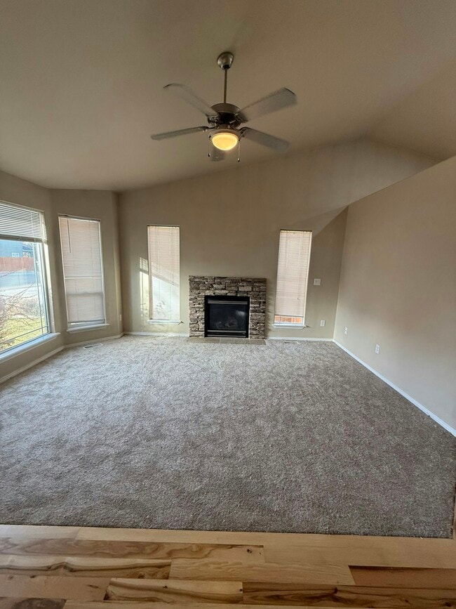 Photo - 5844 S Staaten Ave