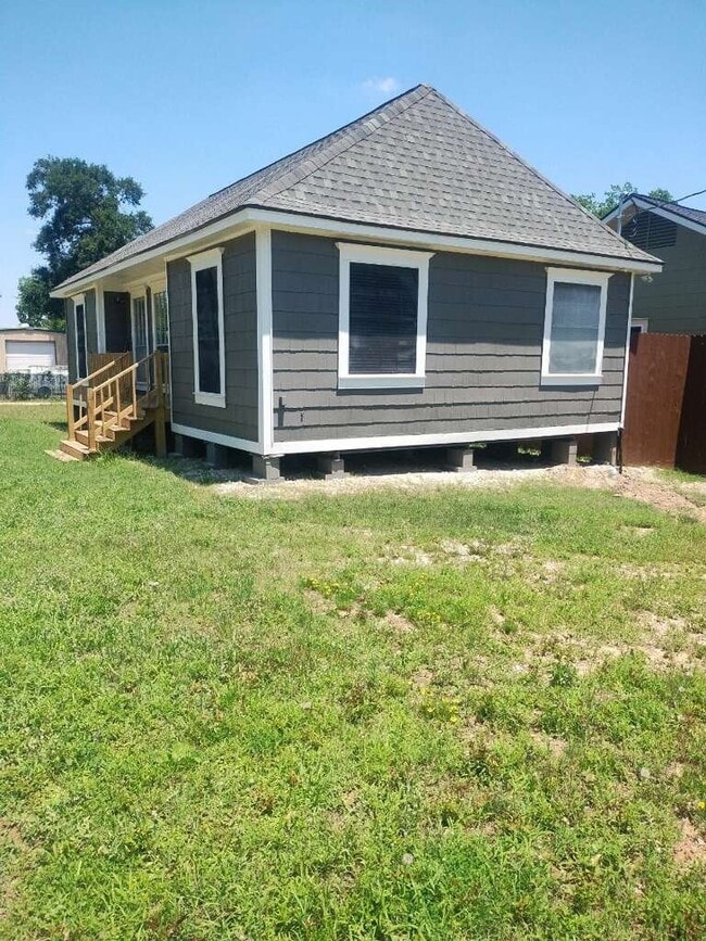 Photo - 511 N 3rd St
