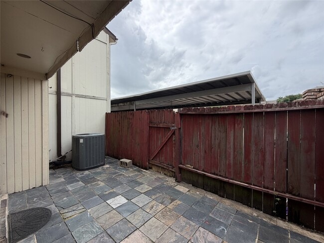 Photo - 7841 Green Lawn Dr Unit 7841