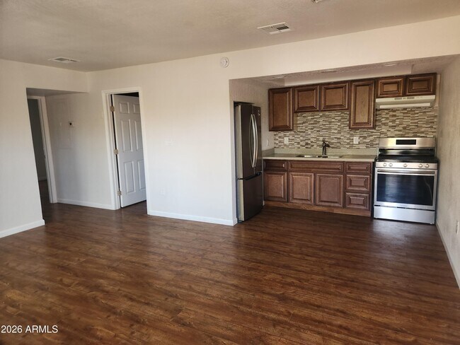 918 E Garfield St Unit B