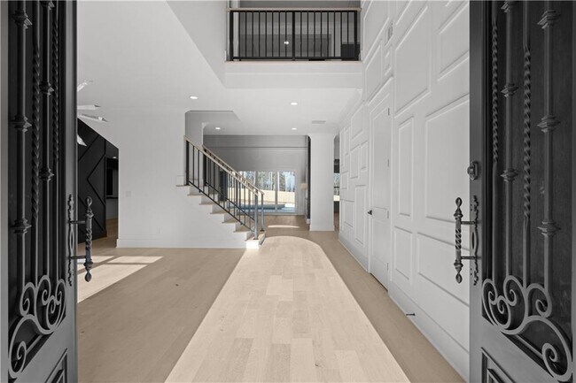 Photo - 409 Thunder Rd