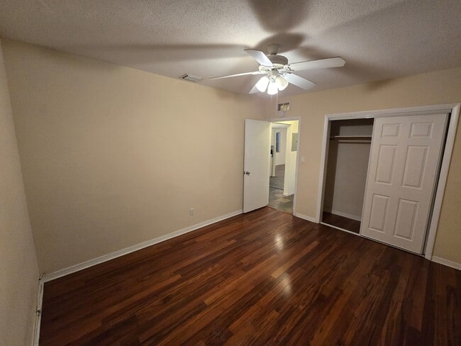 Photo - 1500 SW 1st St Unit 2