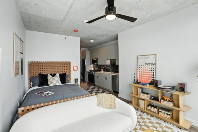 Photo - 378 N Aberdeen St