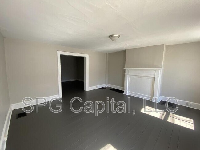 Photo - 277 S 2nd St