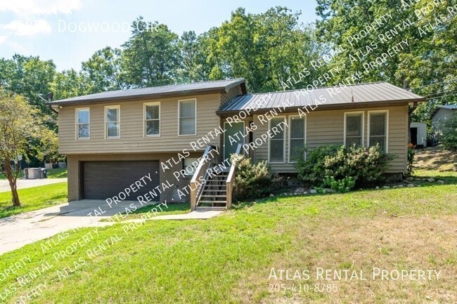 Building Photo - 5854 Dogwood Cir