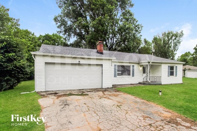 Photo - 5614 N Victoria Dr