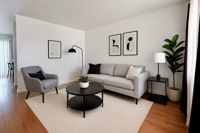 Building Photo - 54 N Walbridge Ave Rental