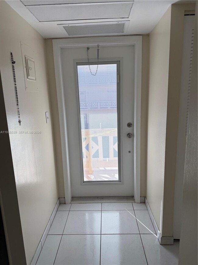 Photo - 5061 W Oakland Park Blvd Unit 211