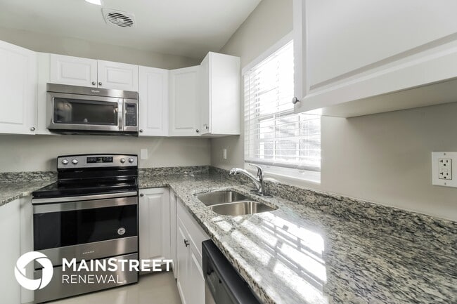 Photo - 1010 Sierra Ln