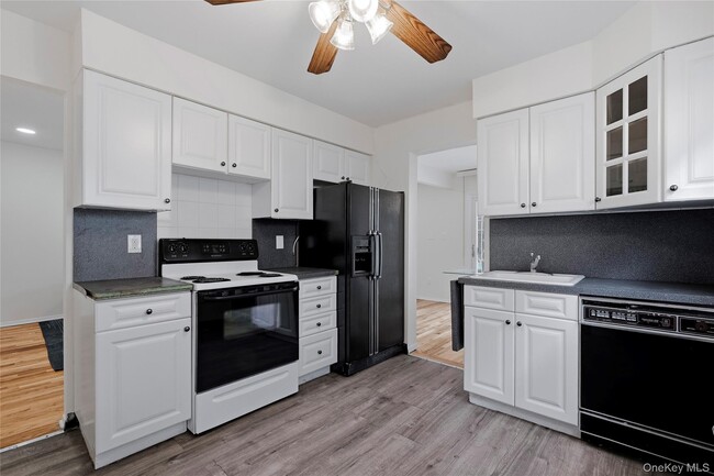 Photo - 15-69-69 215th St Unit 1