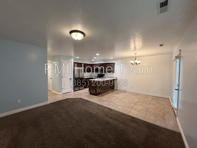 Photo - 1917 N 325 W