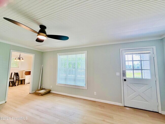 401 New Sterling Rd