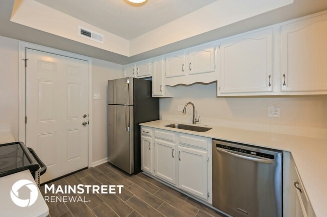 Photo - 513 Confederate Dr