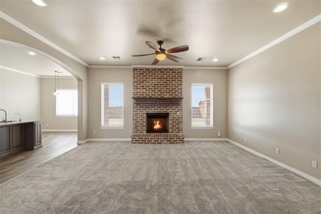 3613 Regal Dr
