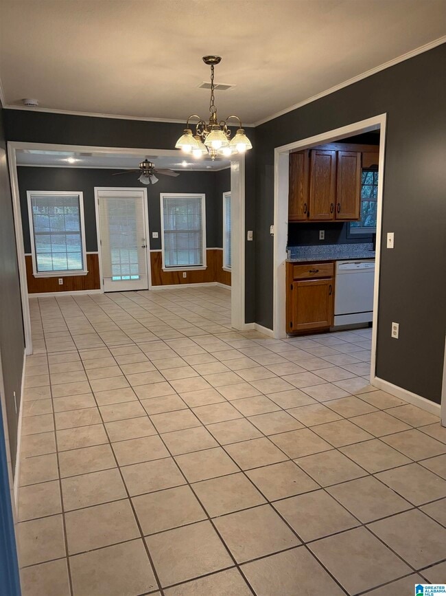 Photo - 3826 Springhill Dr